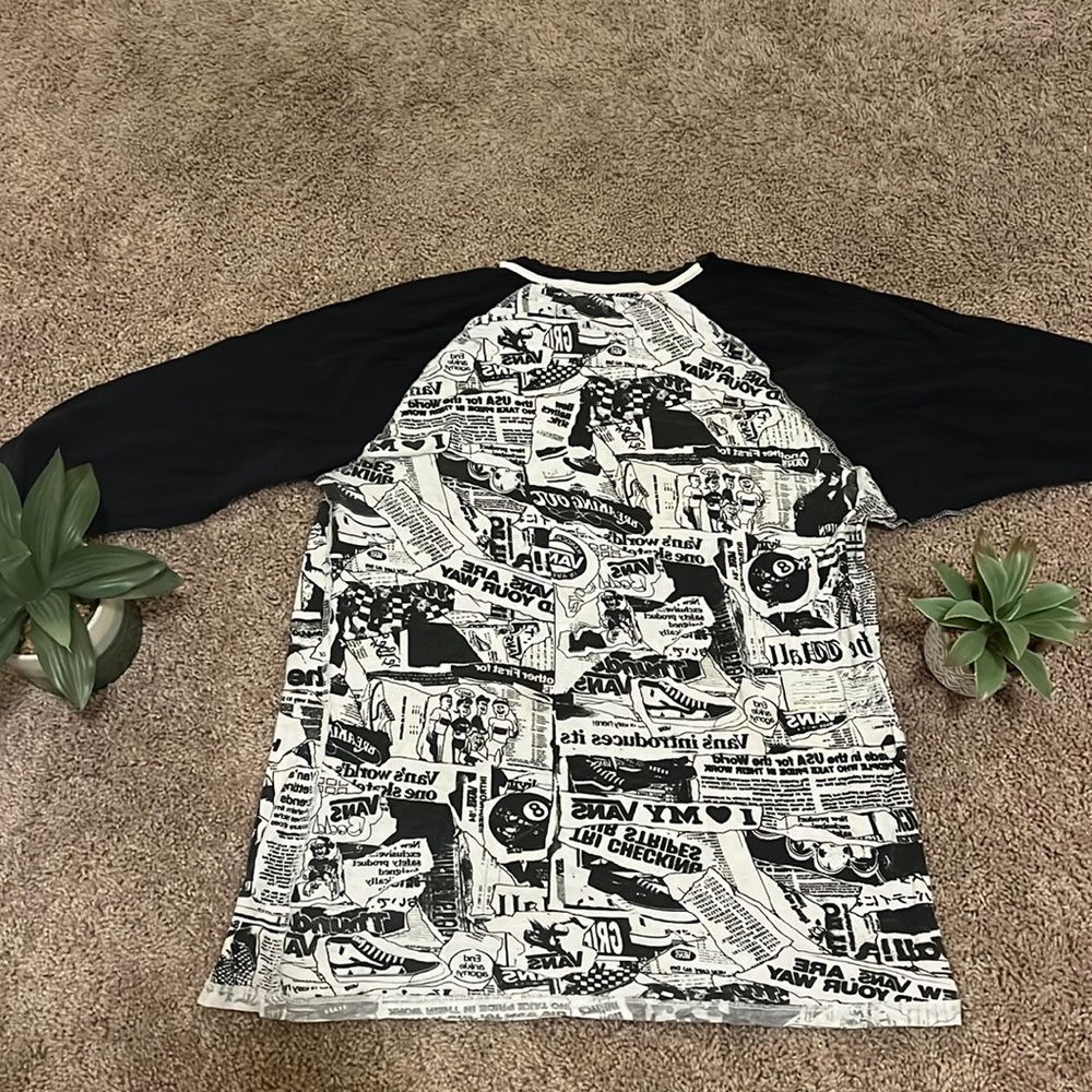VINTAGE VANS TEE